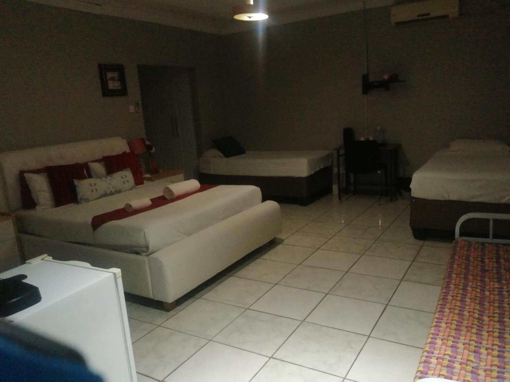 Tintech Bed&Breakfast Francistown Exteriér fotografie