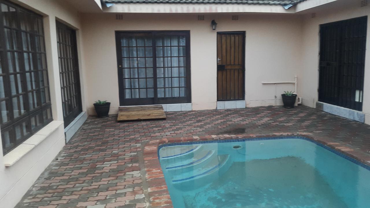 Tintech Bed&Breakfast Francistown Exteriér fotografie
